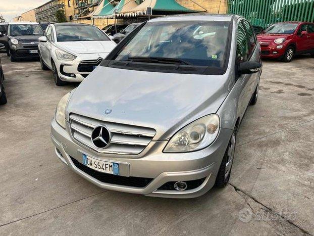 MERCEDES-BENZ B 180 CDI Chrome