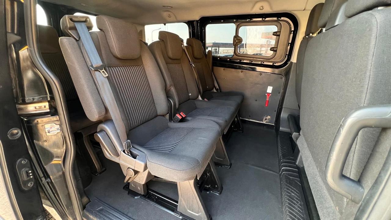 Ford Tourneo Custom 310 2.0 TDCi 130CV PC Titanium