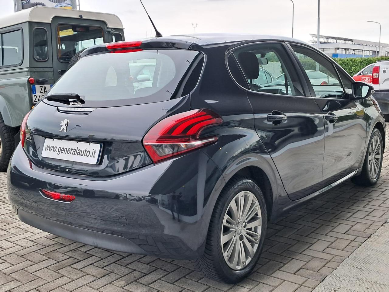 Peugeot 208 PureTech 82 5 porte Active