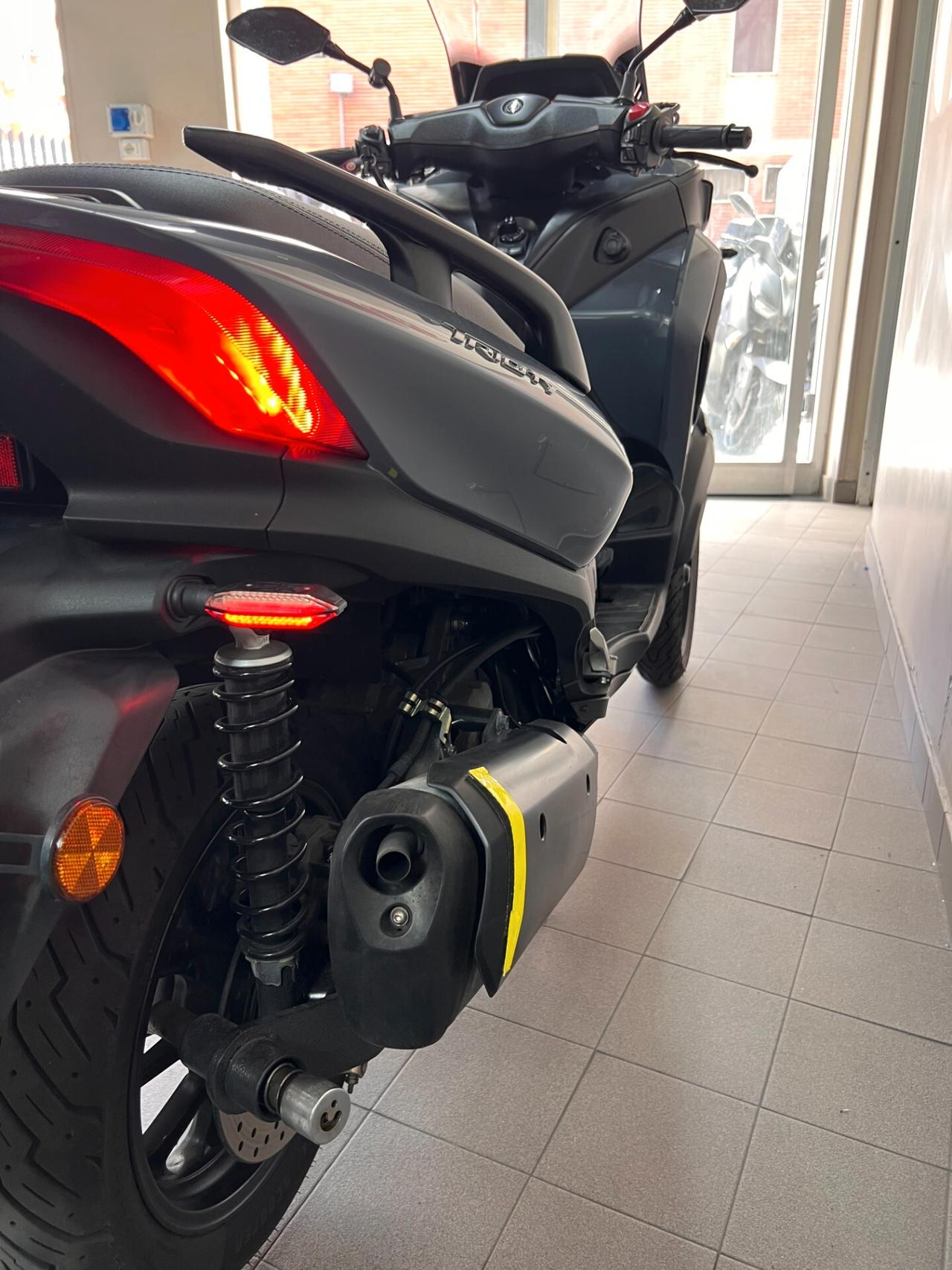Yamaha Tricity 300 PGD POWER GREY