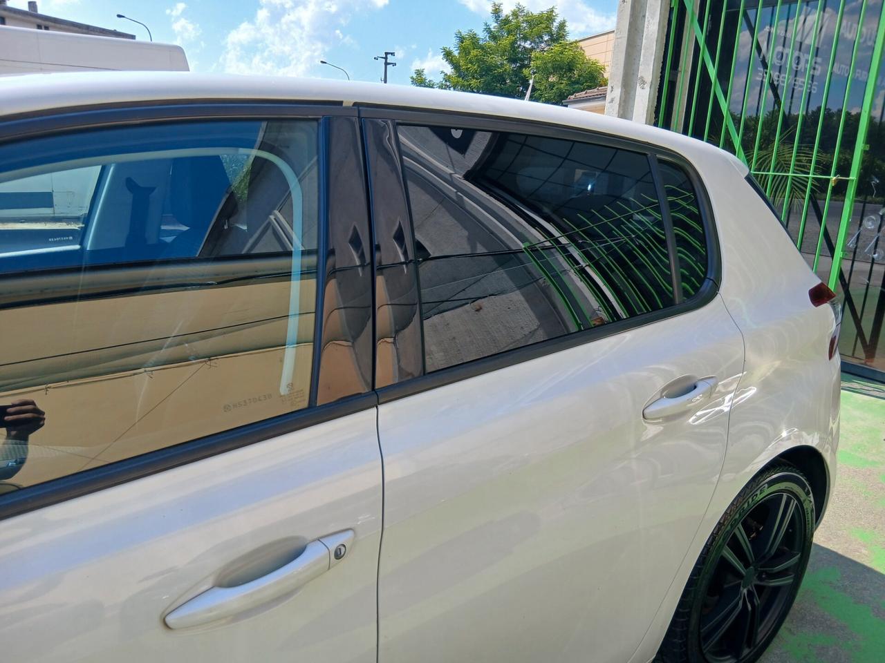 Peugeot 308 1.5 Blue-HDi