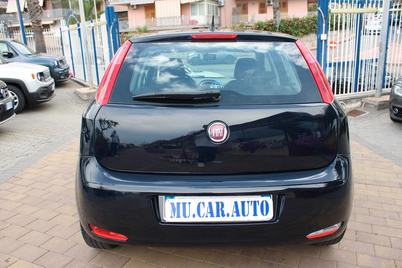 Fiat Punto 1.3 MJT II S&S 95 CV 5 porte Street