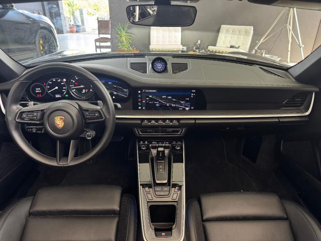 PORSCHE 992 Carrera 4 Cabriolet UNIPRO - SPORT CHRONO