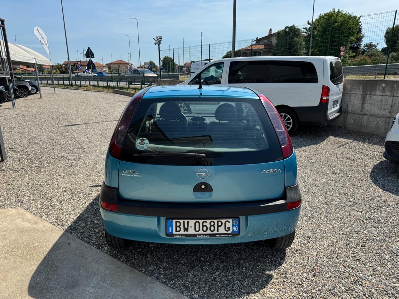 Opel Corsa 1.0i 12V cat 5 porte no clima