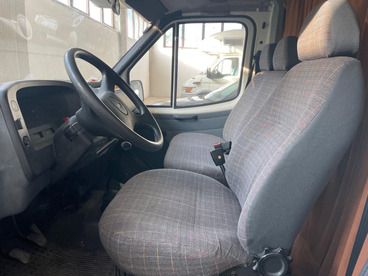 Camper Ford transit 2.5 td 7 posti nuovo