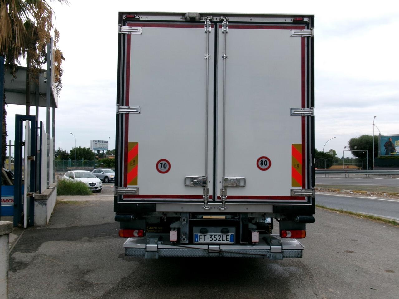 Iveco EUROCARGO 160/28 E6 FRIGO+PEDANA FRC 08/2027 16 PEDANE 280000 KM