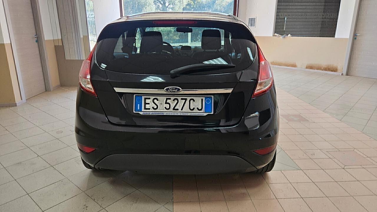 Ford Fiesta 1.5 TDCi 75CV 5 porte Titanium