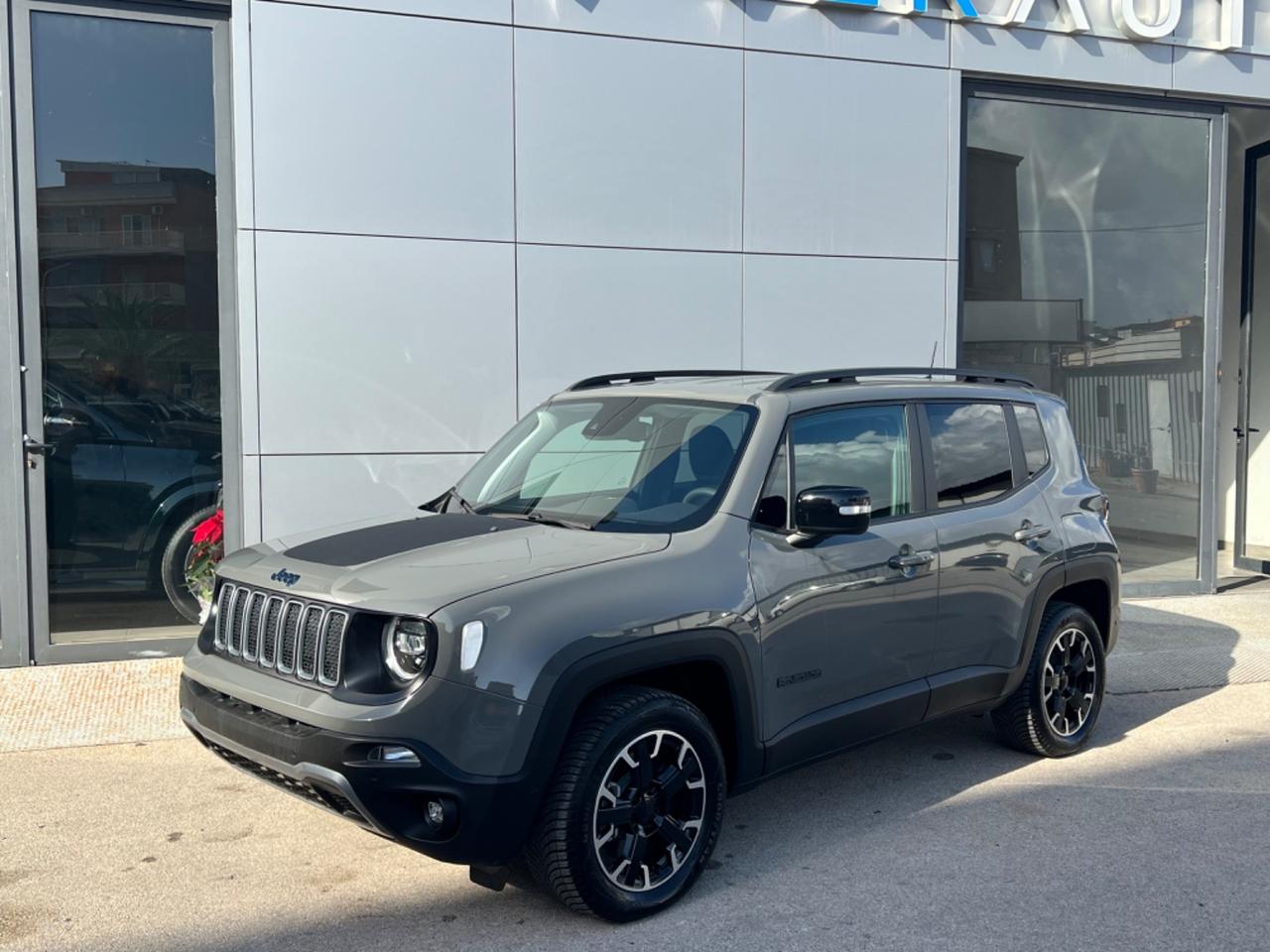 Jeep Renegade 1.3 t4 phev Upland Cross 4xe 240cv - SCONTO €14.450