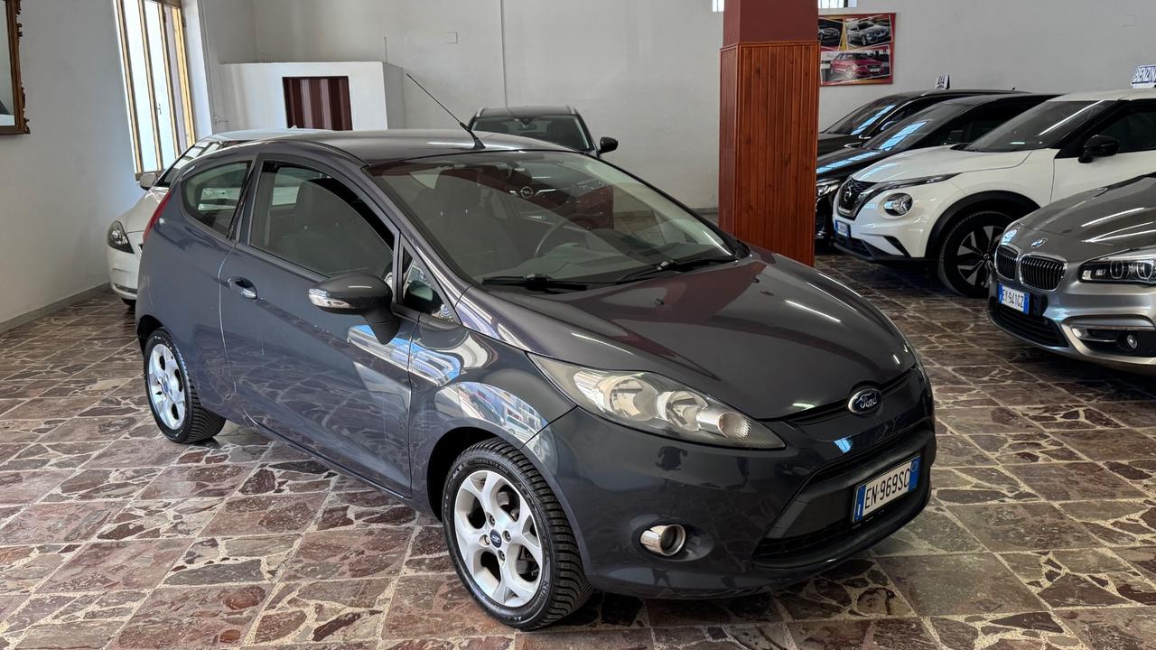 Ford Fiesta Ikon 1.4 TDCi 70CV -2012