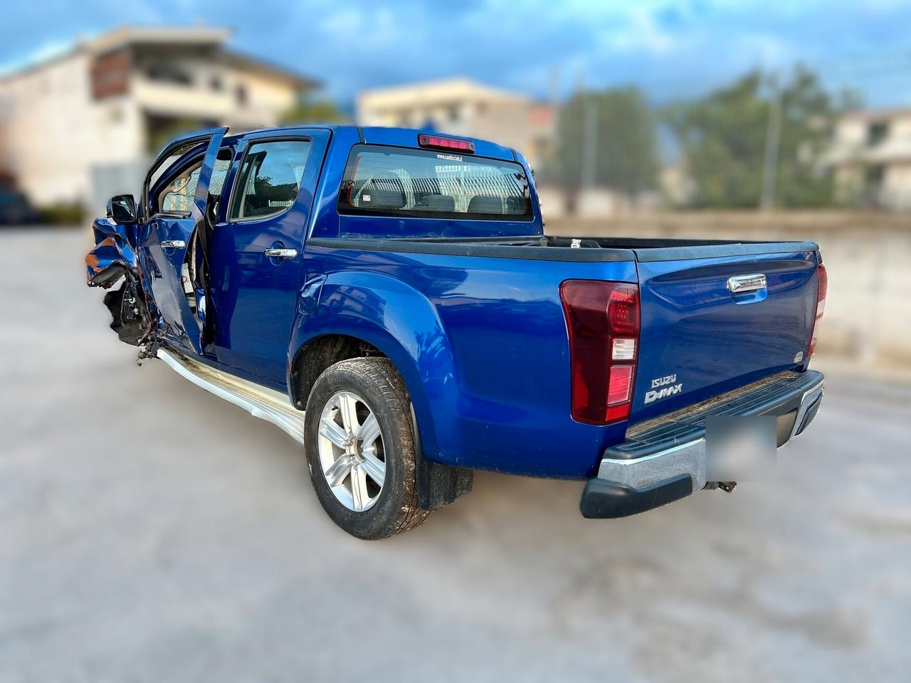 Isuzu D-Max 1.9 TD Crew Cab 4WD - 2018 Incidentata
