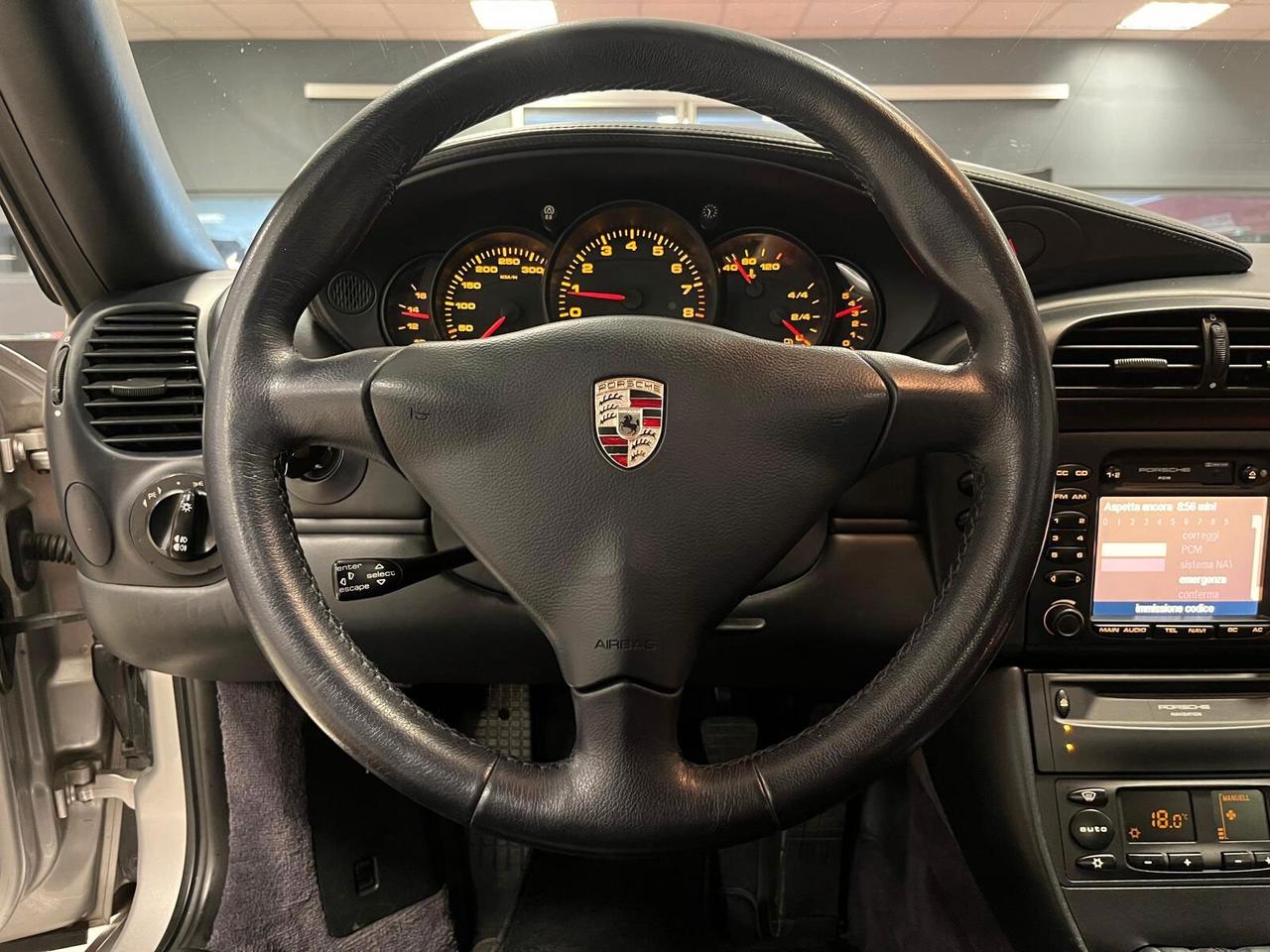 Porsche 911 Carrera 4S cat Coupé
