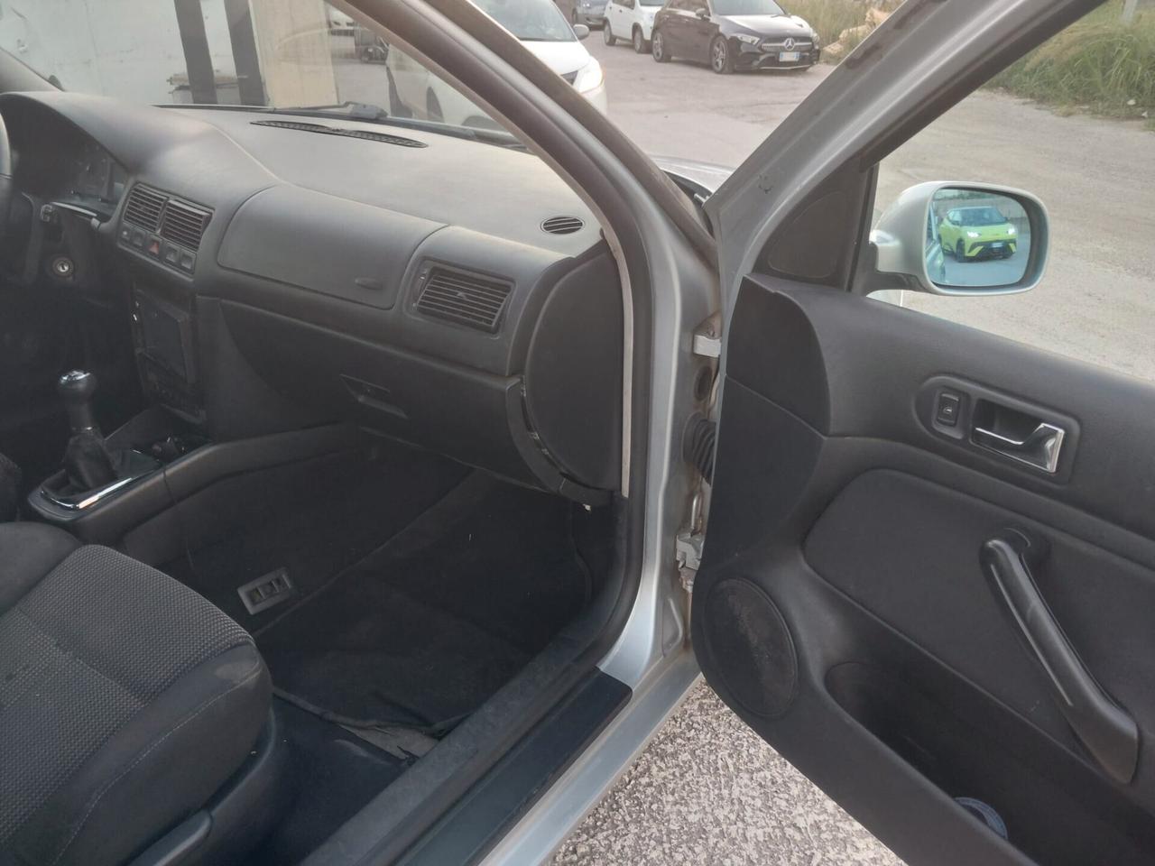 Volkswagen Golf POSSIBILE EPOCA