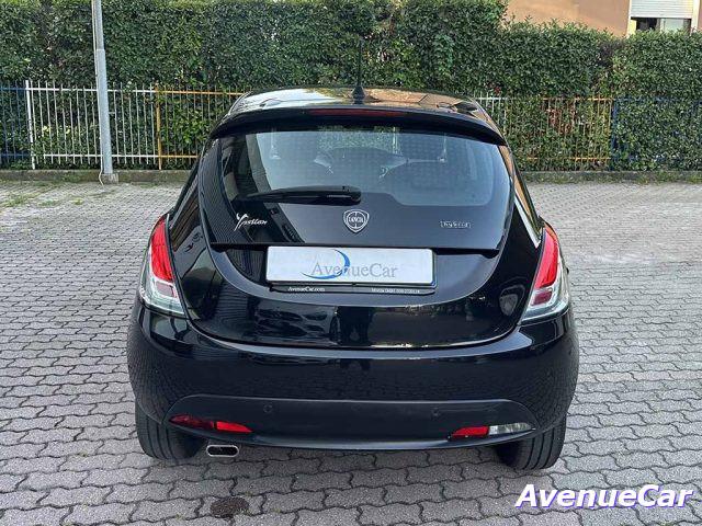 LANCIA Ypsilon hybrid Gold ADATTA A NEOPATENTATI PREZZO REALE