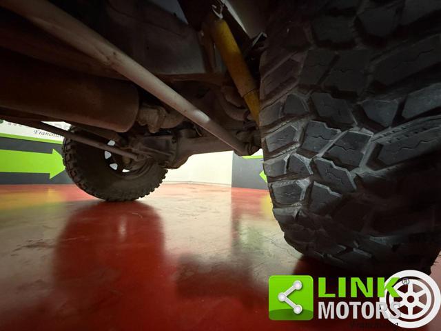 LAND ROVER Defender 90 2.5 Td5 S.W.