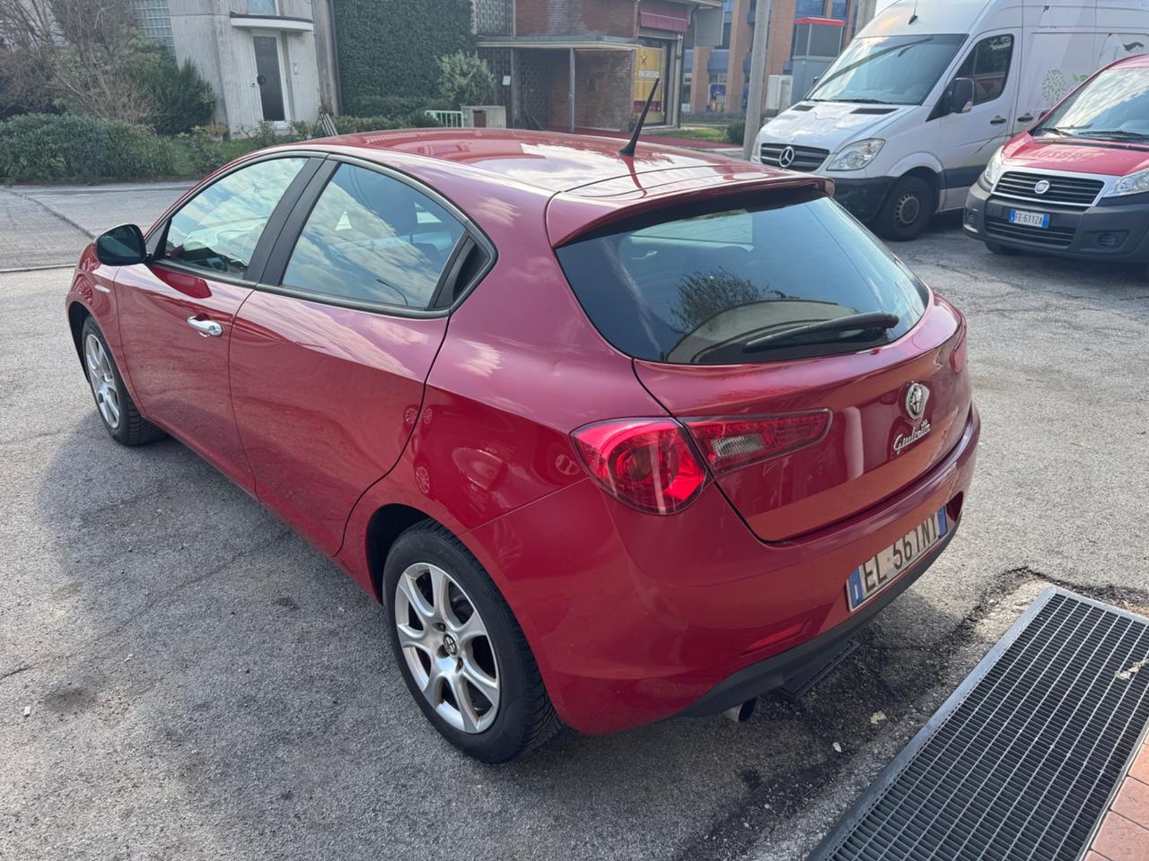 Alfa Romeo Giulietta 1.6 JTDm-2 105 CV Distinctive