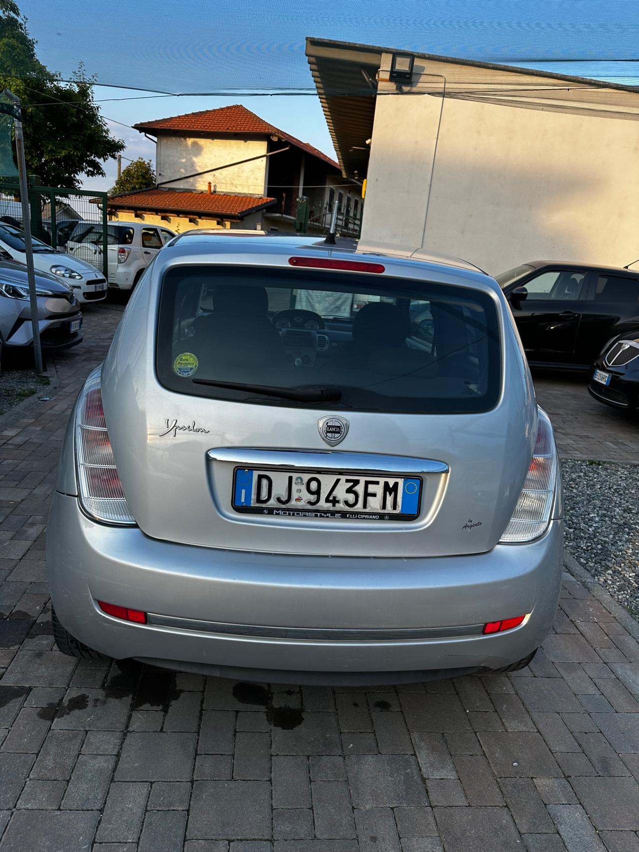 Lancia Ypsilon 1.2 ModaMilano