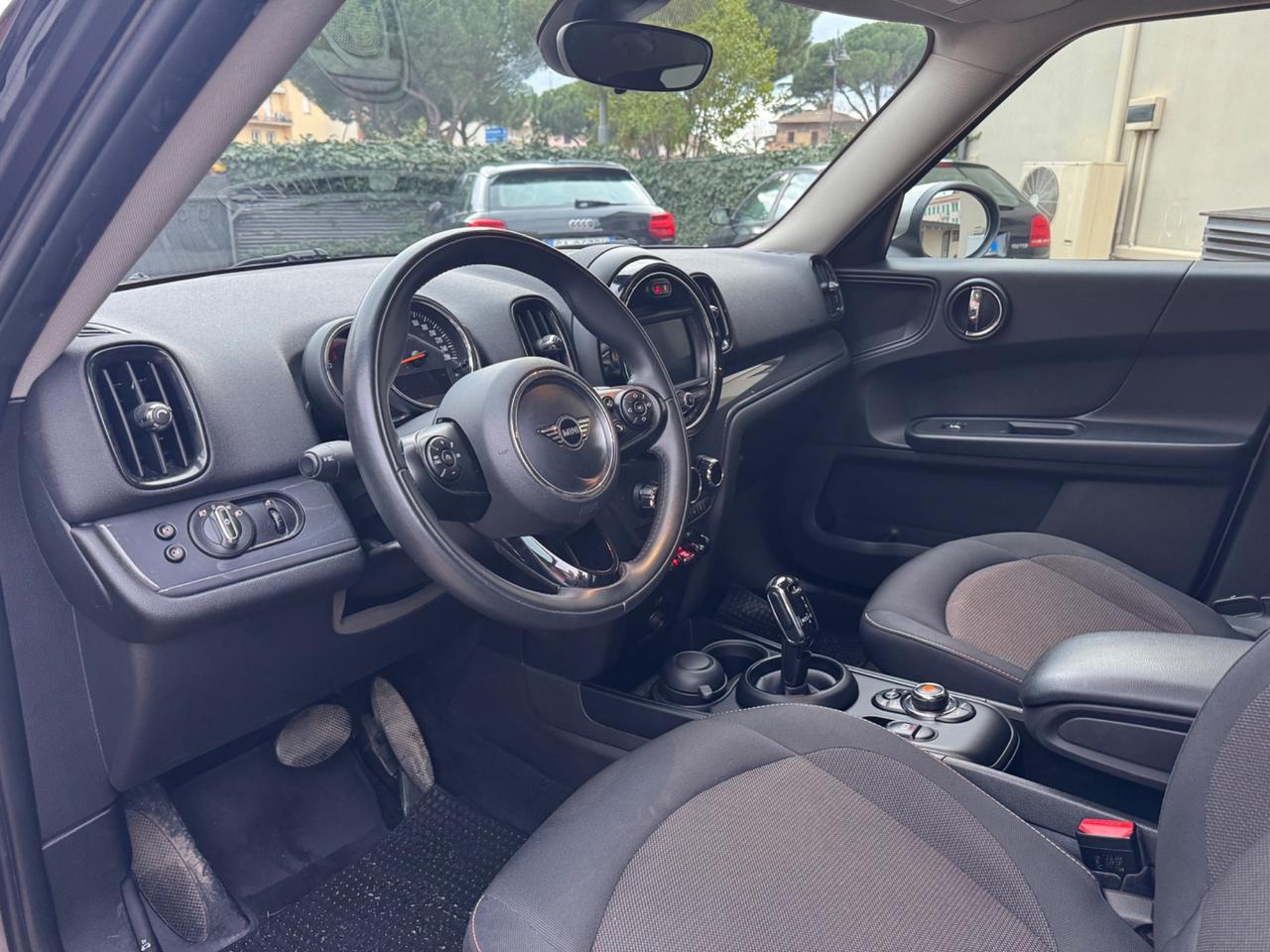 Mini Cooper D Countryman 1.5 One Hype