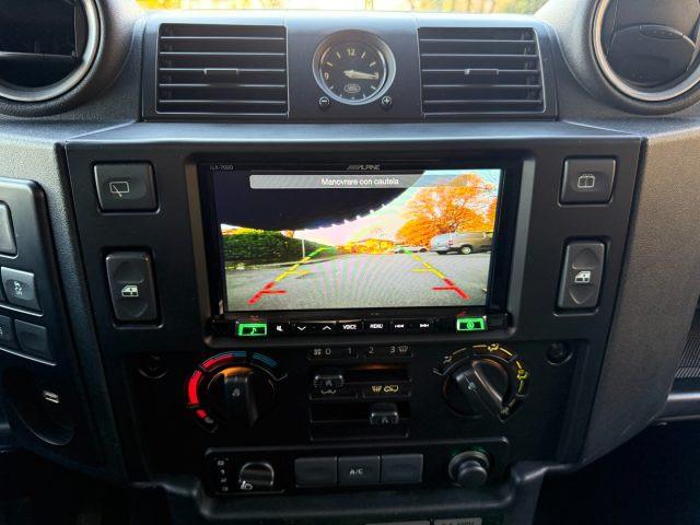 LAND ROVER Defender 90 2.2 TD4 Station Wagon S