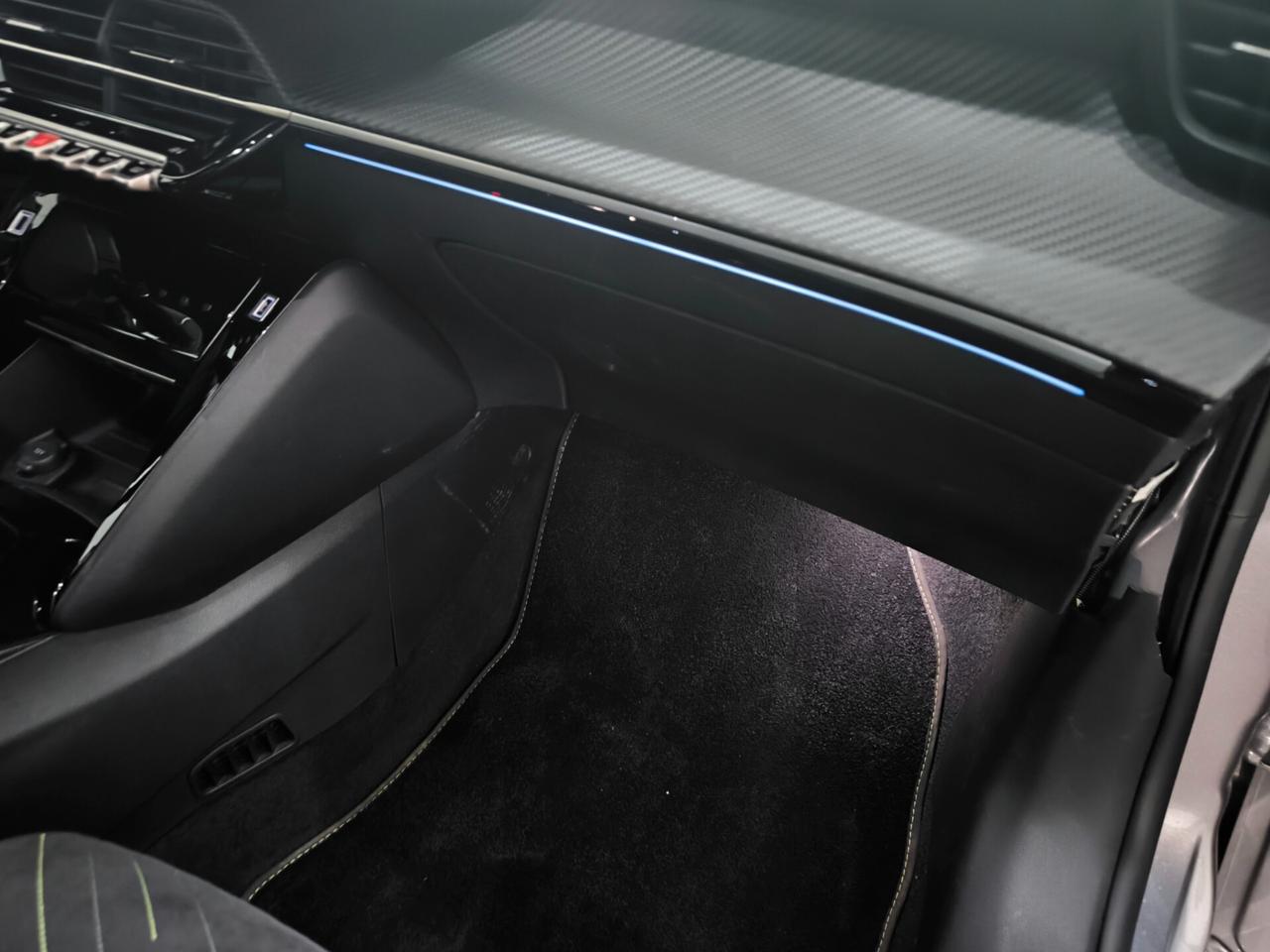 Peugeot 208 Hybrid 145 e-DCS6 GT Exclusive