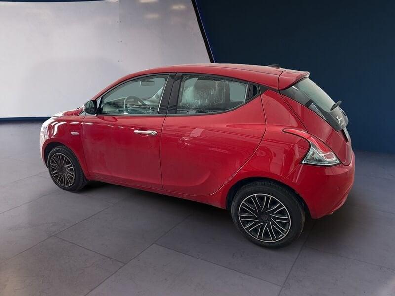 Lancia Ypsilon III 2021 1.0 firefly hybrid Gold s&s 70cv