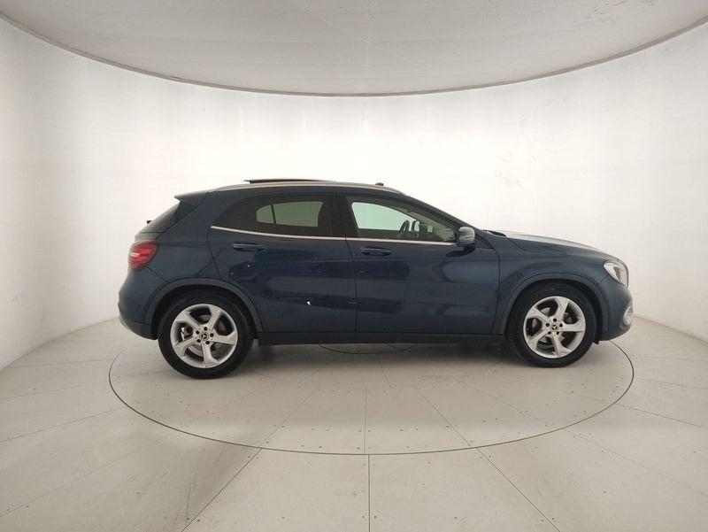 Mercedes-Benz GLA 200 d Sport 4matic auto