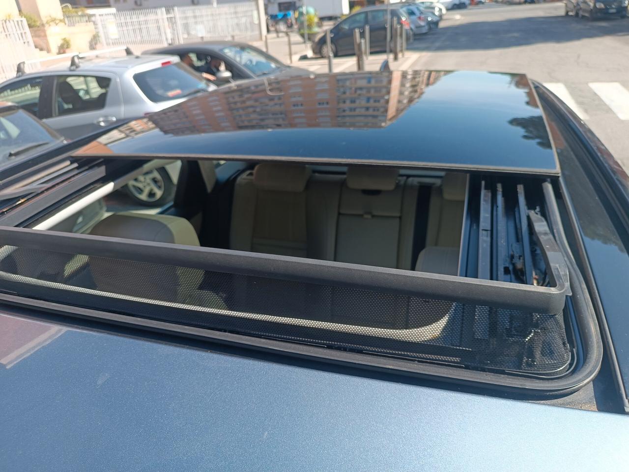 Land Rover Range Velar 2.0D I4 240 CV SE