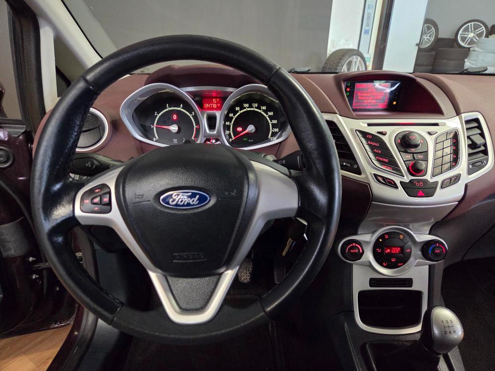 Ford Fiesta 5 Porte Fiesta 5p 1.4 16v Titanium Gpl