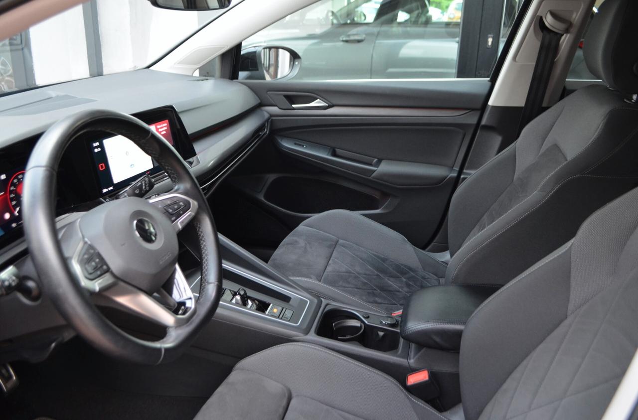 Volkswagen Golf 1.5 eTSI 150 CV EVO ACT DSG Style