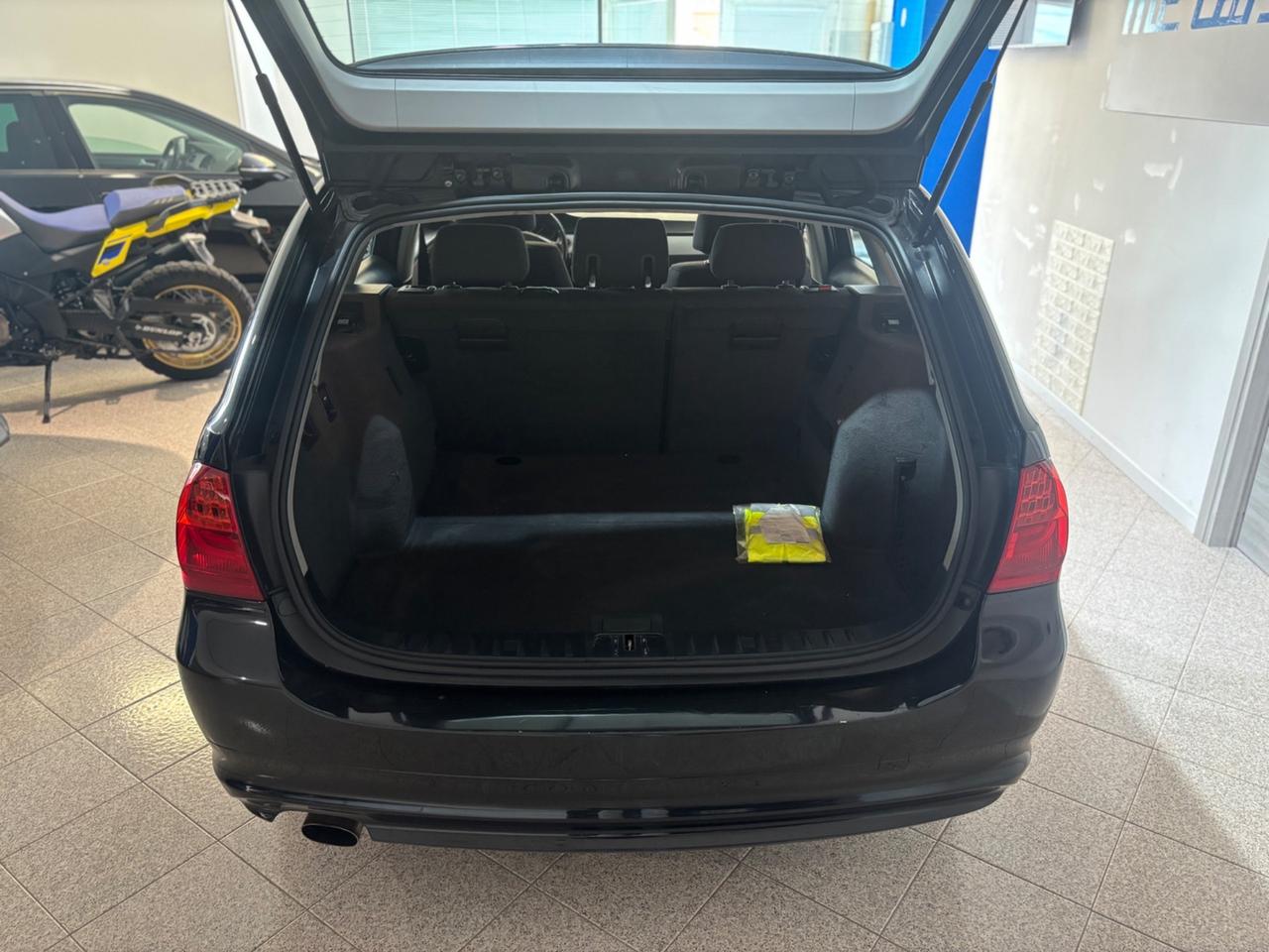 Bmw 318 318d 2.0 143CV cat Touring Eletta