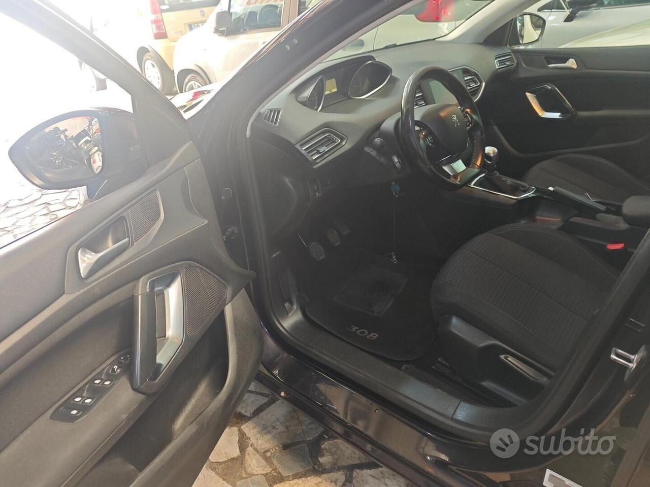 Peugeot 308 BlueHDi 130 S&S Business