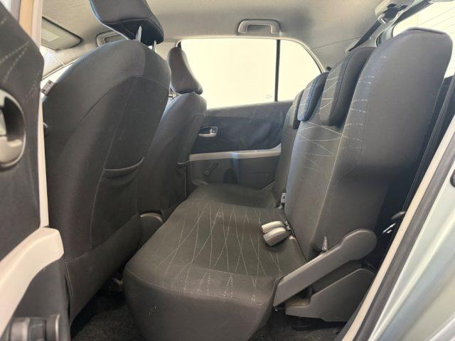 TOYOTA Yaris 1.3 5 porte M-MT SOL