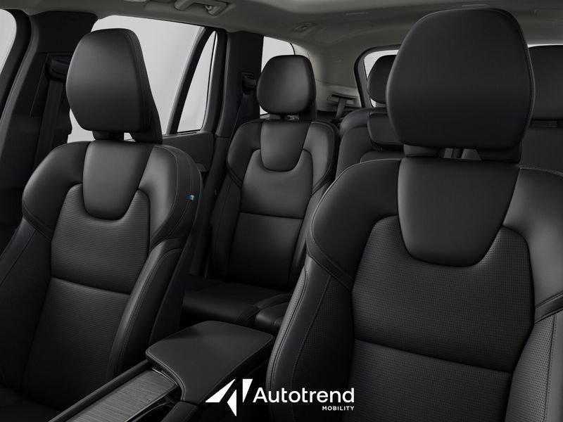 Volvo XC90 T8 310+145 CV Plug-in Hybrid AWD Automatica 7 posti Ultra Dark