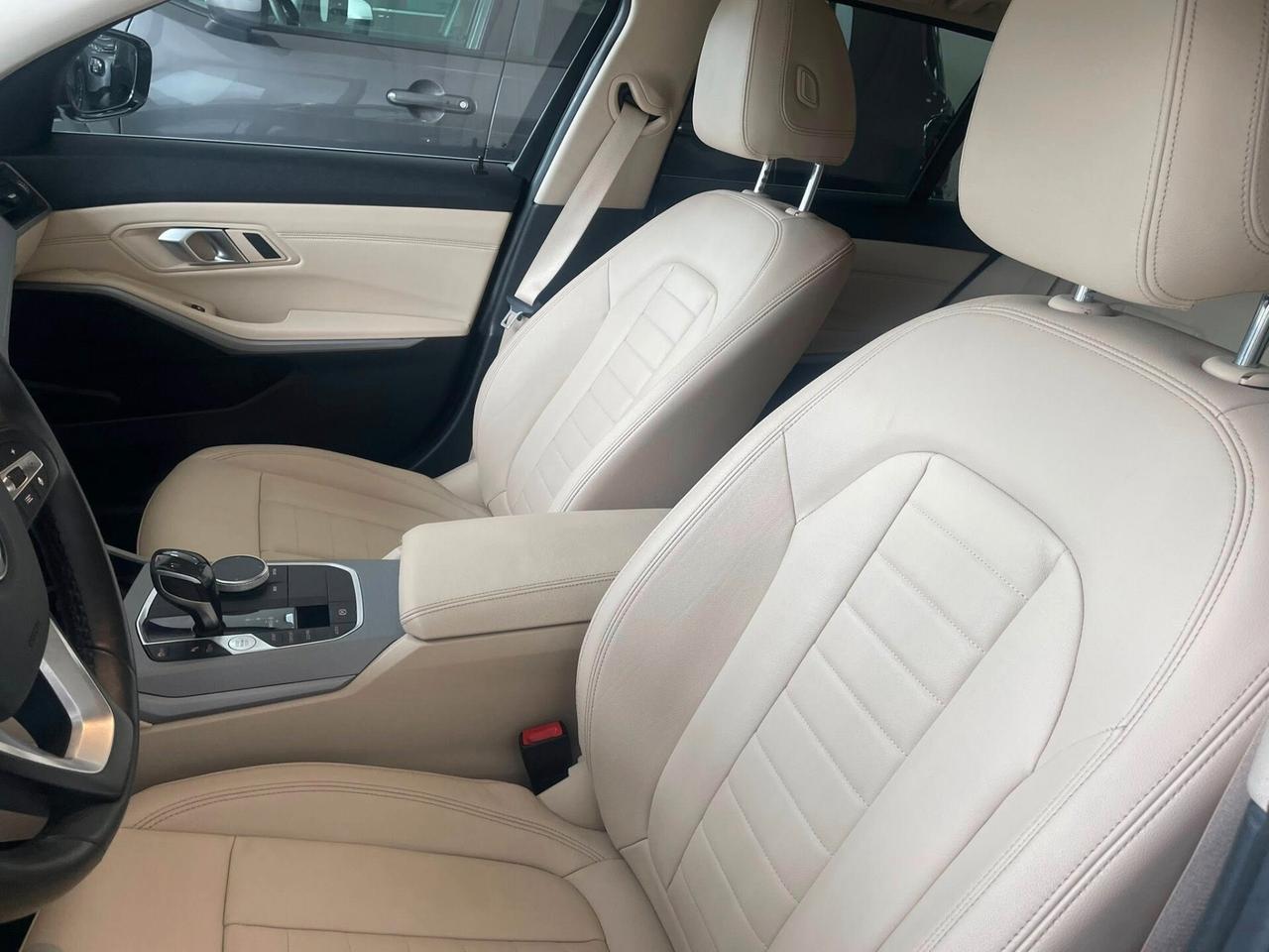 Bmw 318 318d Touring Business Advantage aut.