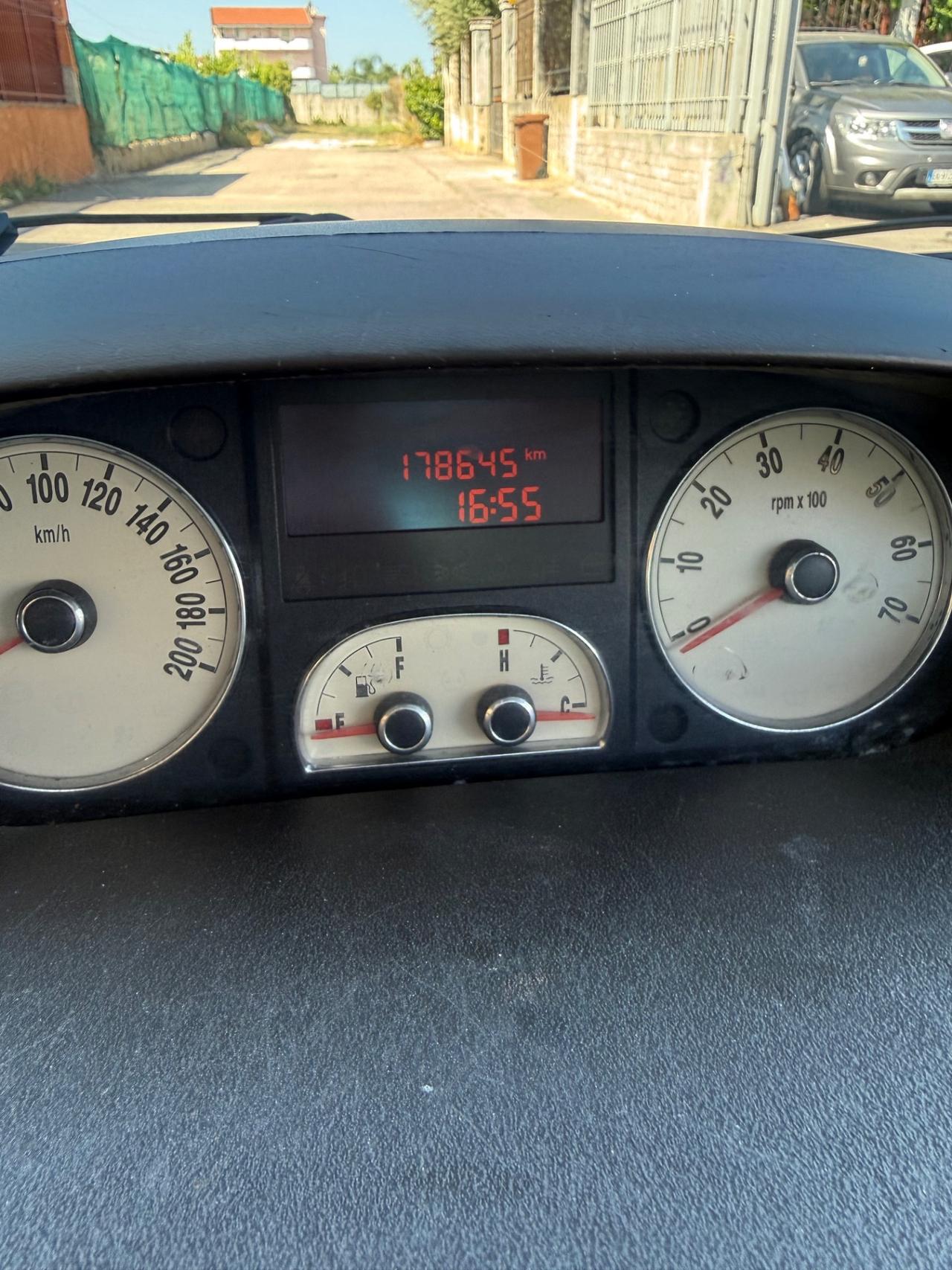 Lancia MUSA 1.3 Multijet 16V Platino