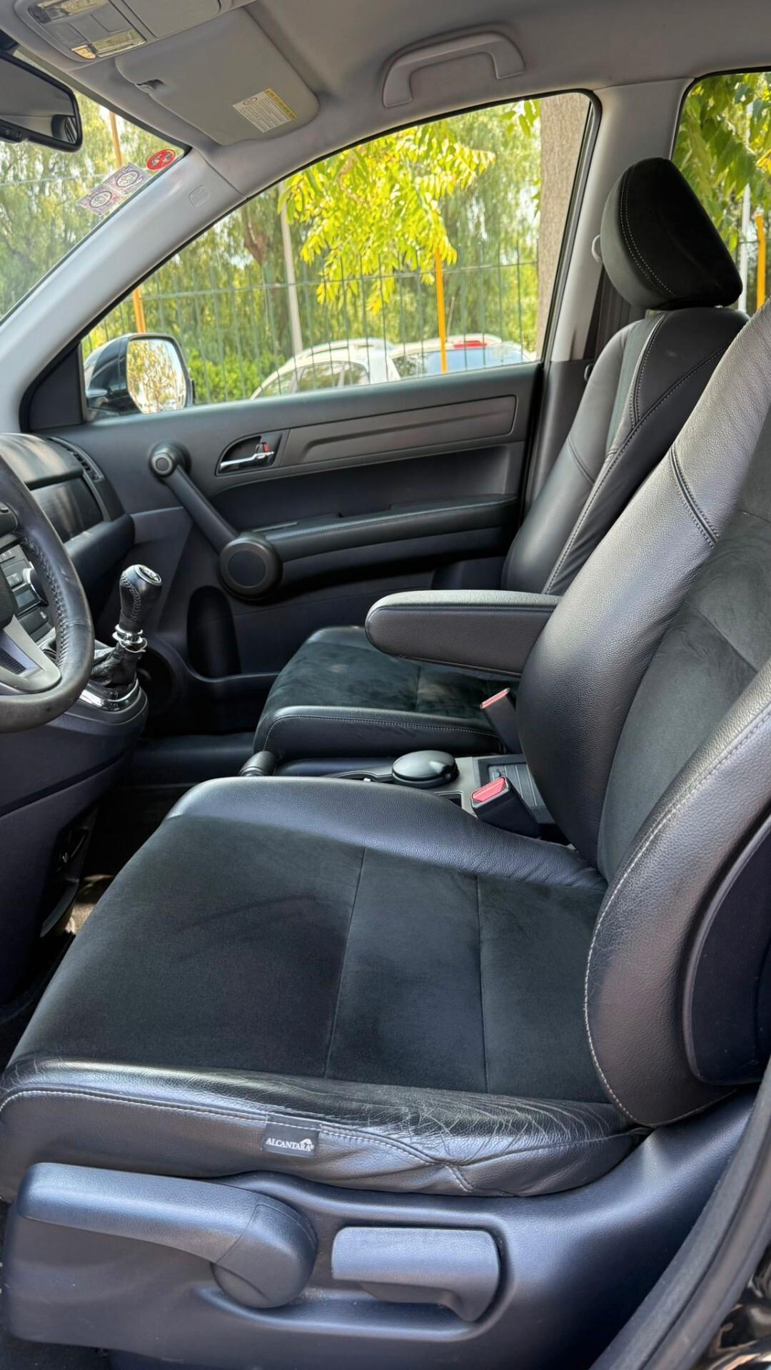 Honda CR-V 2.2 i-DTEC Elegance