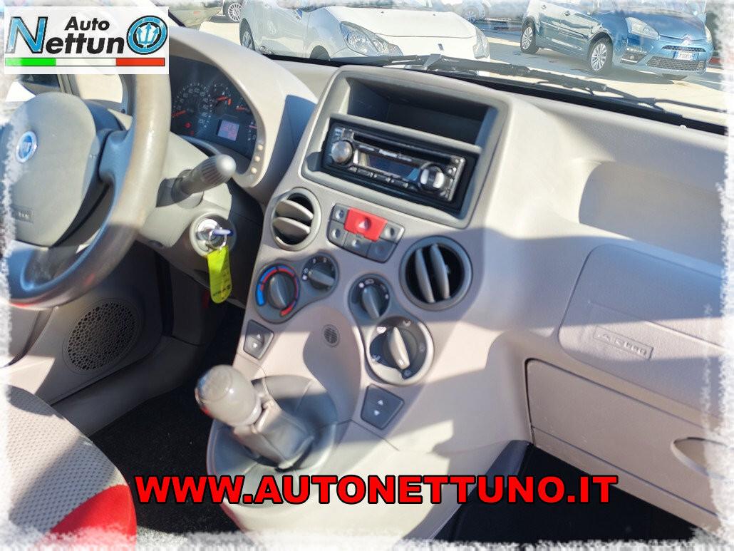Fiat Panda 1.3 MJT 16V 4x4 con Gancio Traino