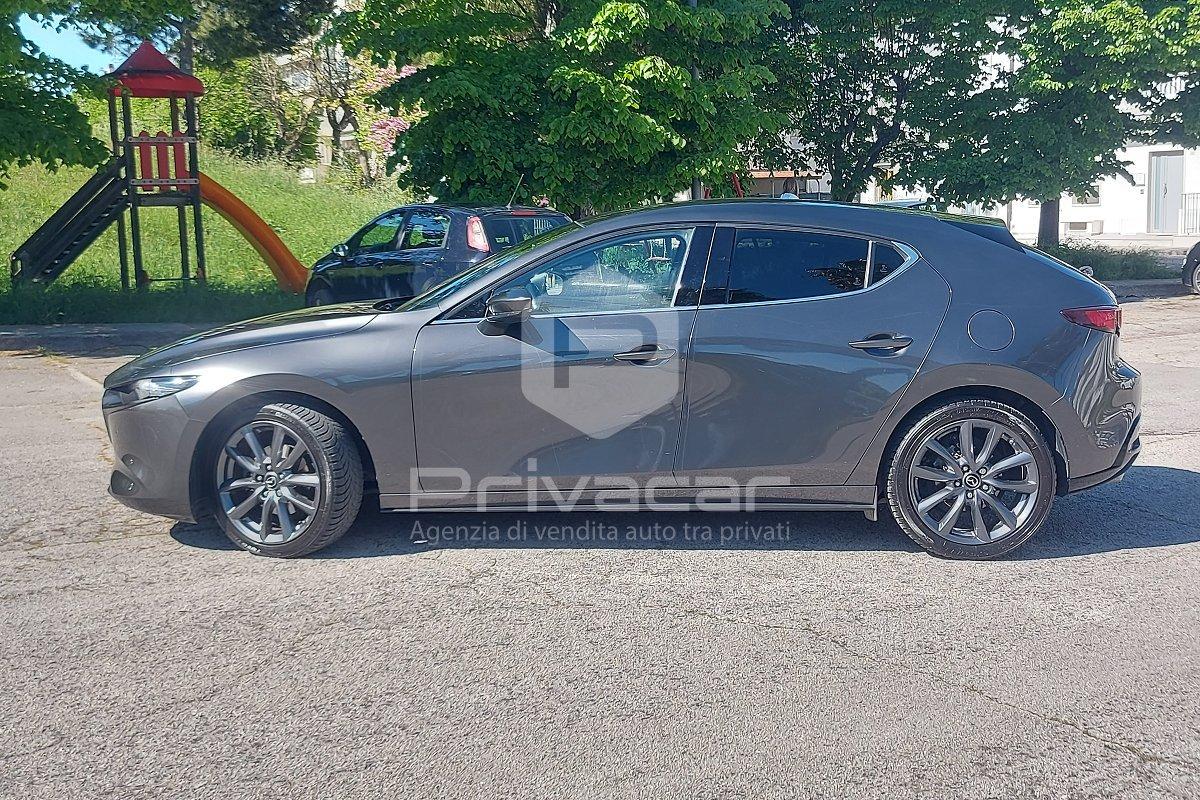 MAZDA Mazda3 1.8L Skyactiv-D Exceed