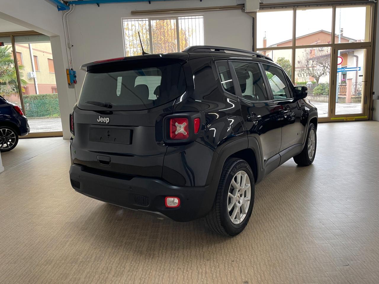 Jeep Renegade 1.5 Turbo T4 MHEV Limited Hybrid