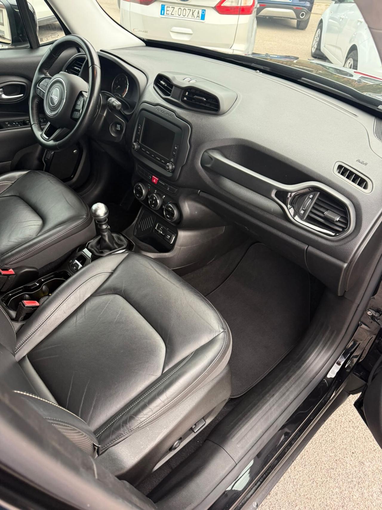 Jeep Renegade 1.0 T3 Business