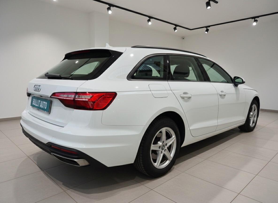 Audi A4 Avant 30 2.0 tdi 136cv S tronic