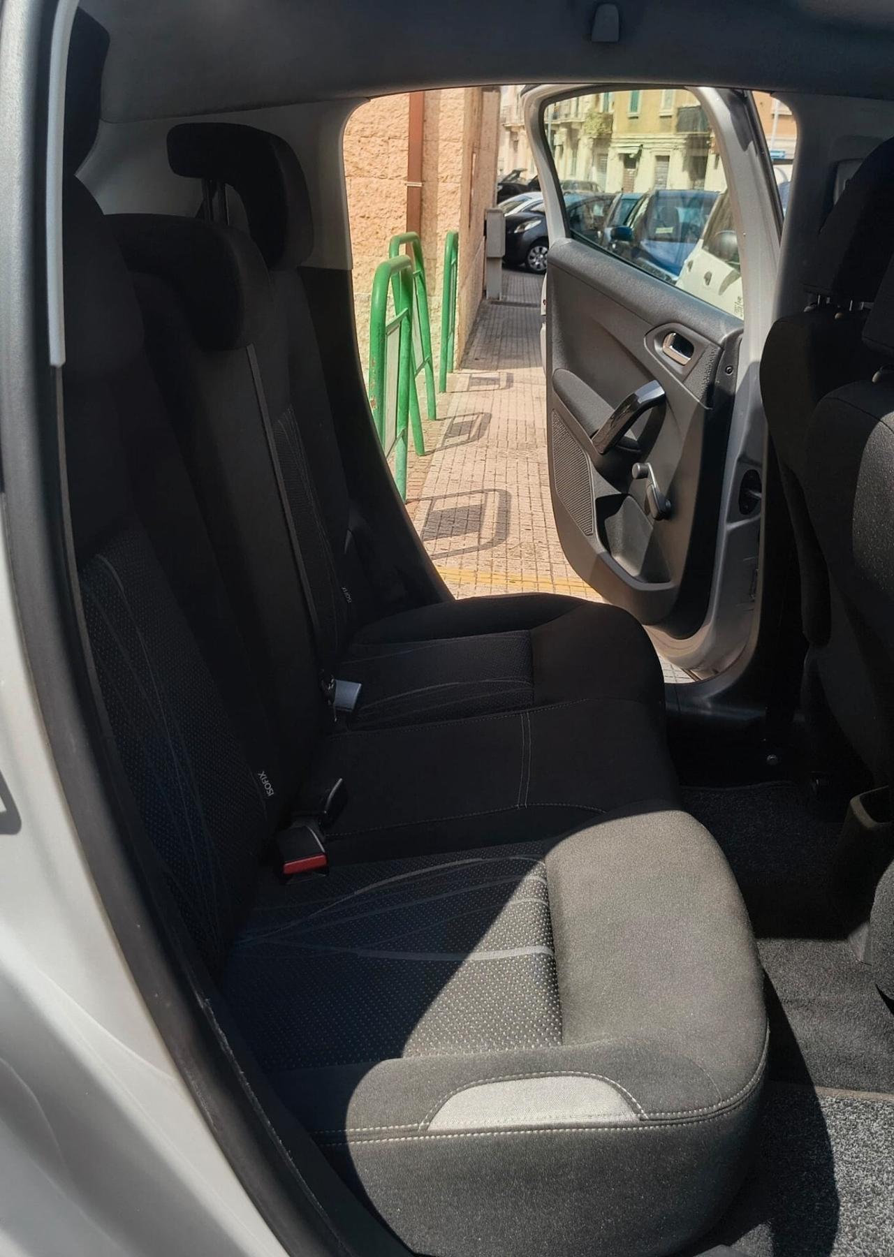Peugeot 208 1.4 VTi 95 CV 5p. GPL Access