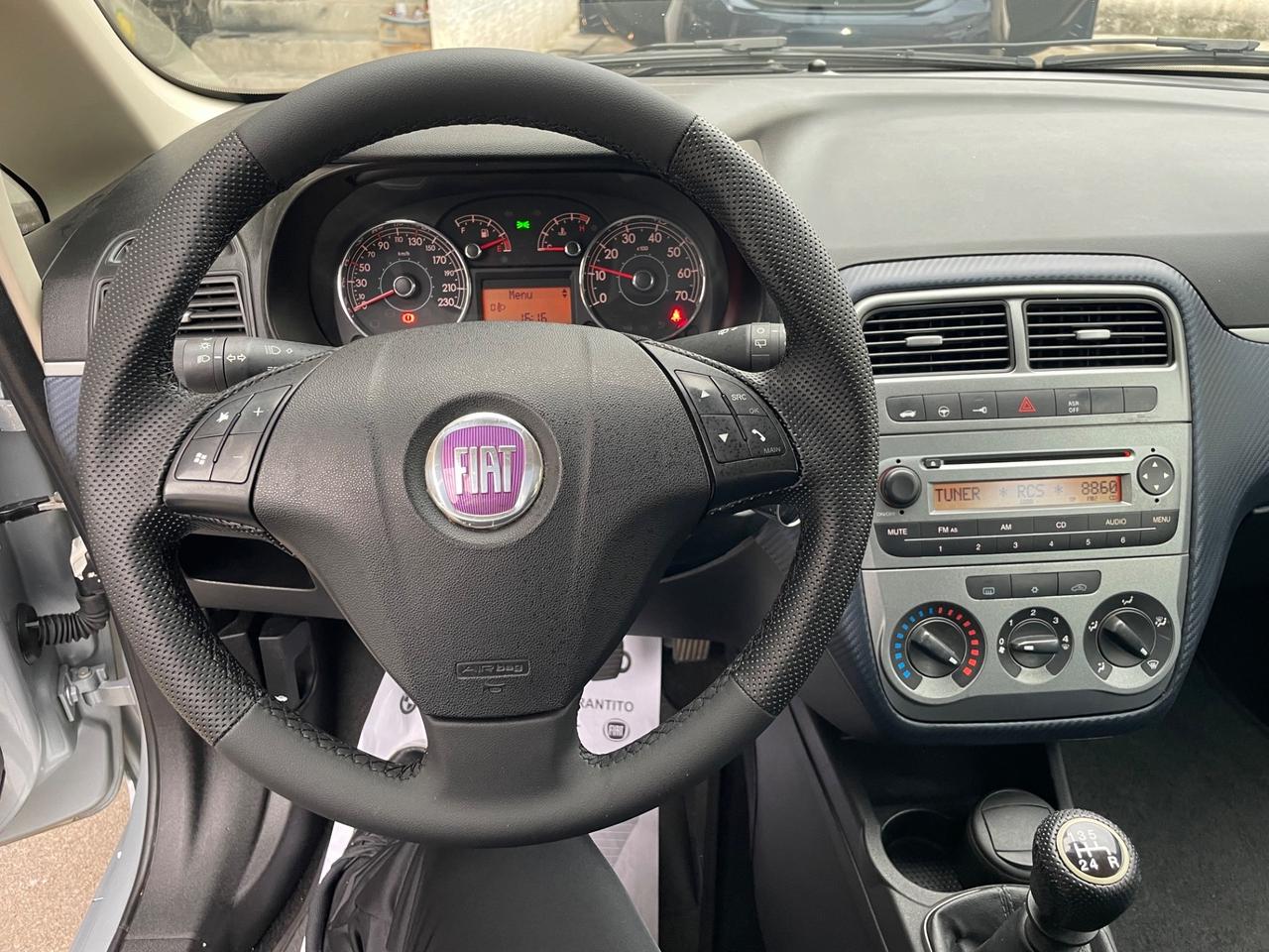 Fiat Grande Punto 1.2 5 porte dinamik dal nord Italia blu e me