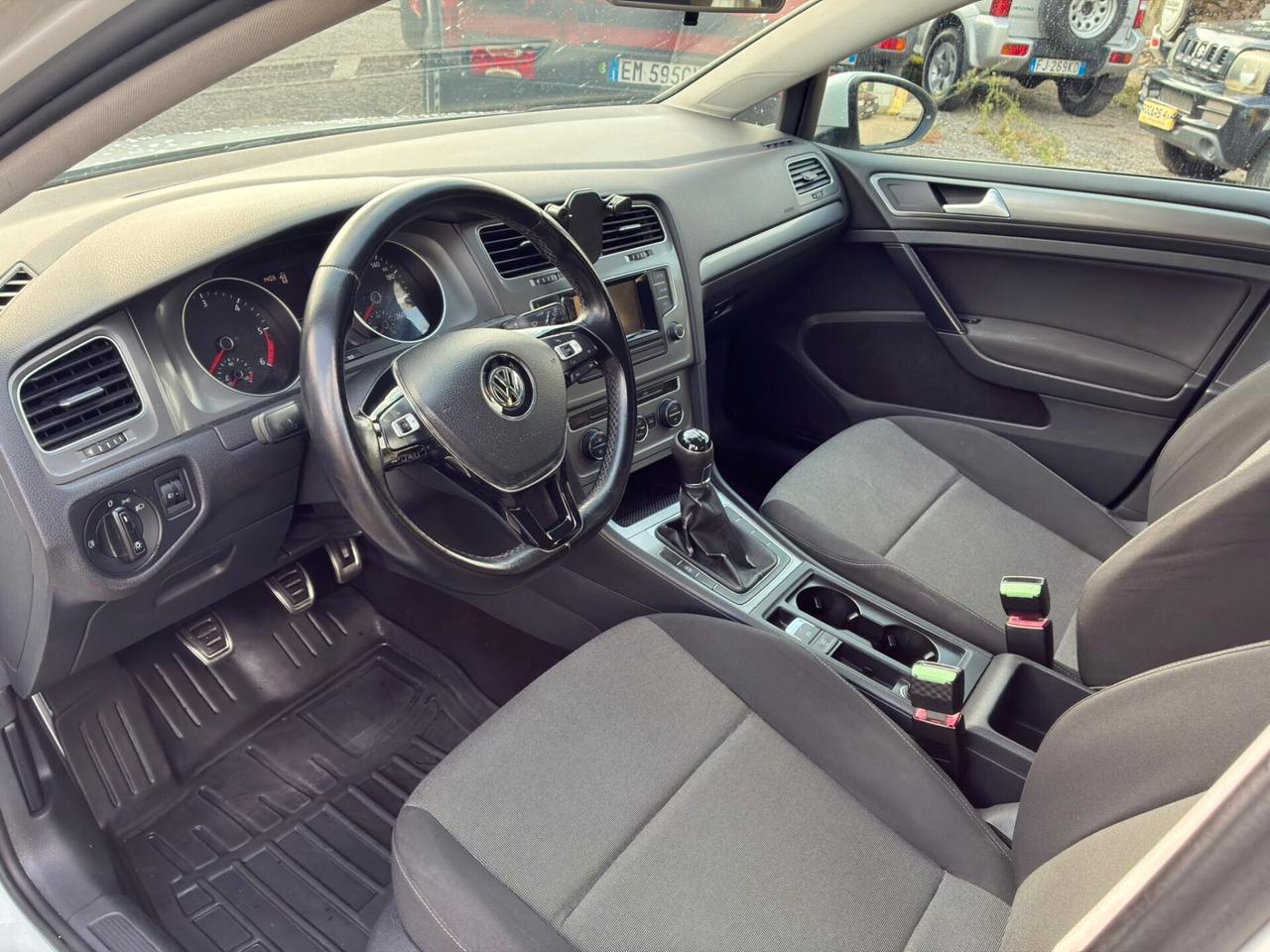 Volkswagen Golf VII 1.6 tdi 90cv , anno 2015