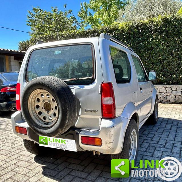 SUZUKI Jimny 1.3i 16V cat 4WD JLX