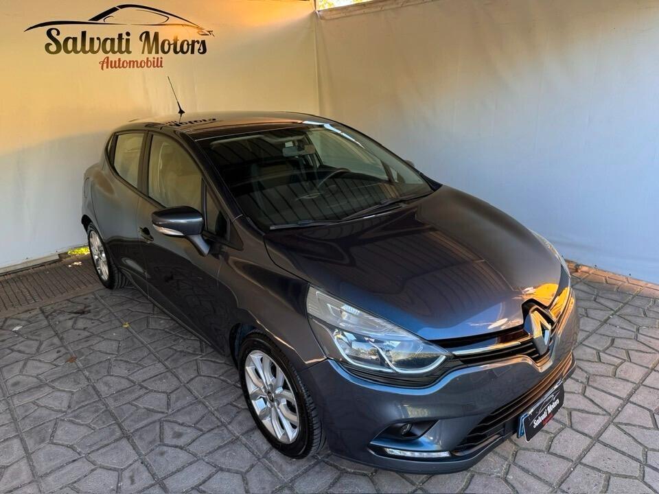 Renault Clio dCi 8V 90 CV 5 porte Moschino Intens