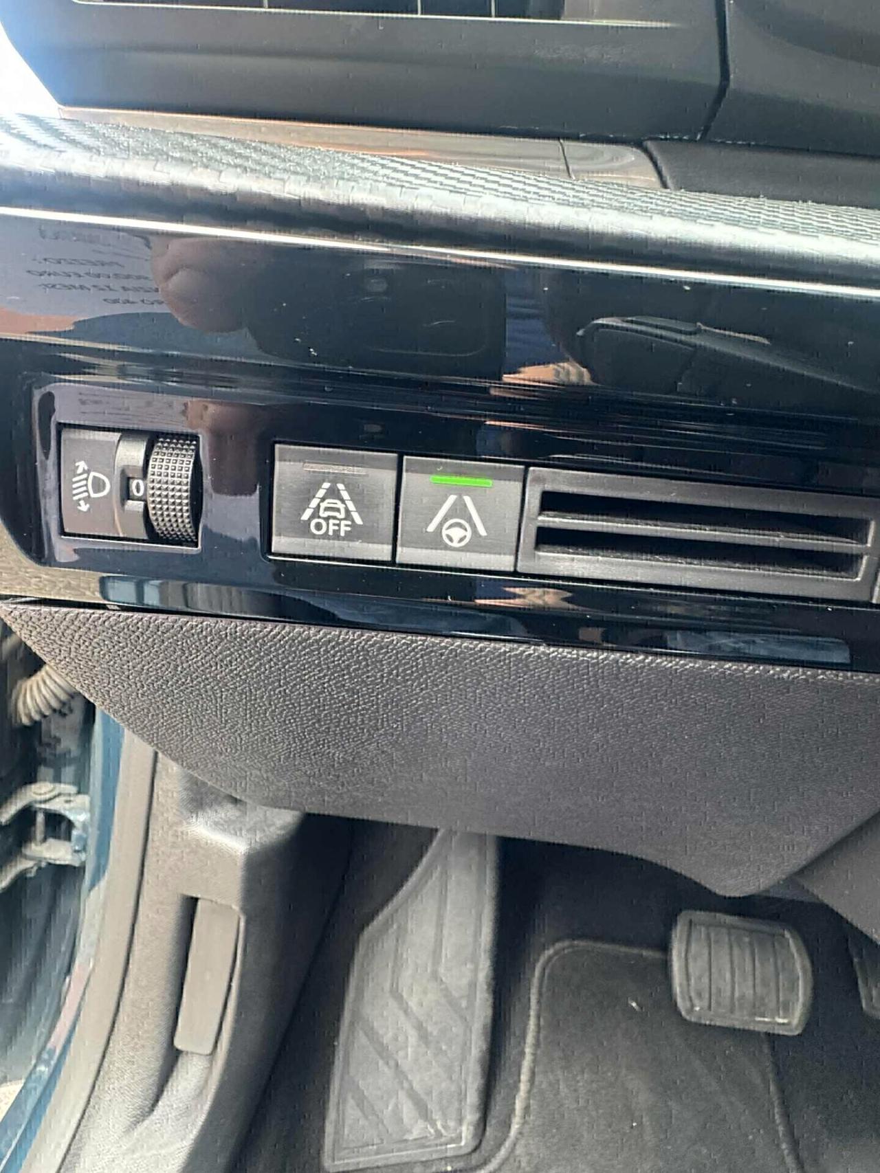 Peugeot 508 Anno 2020 1.5 Diesel 143.000 Km C. Automatico