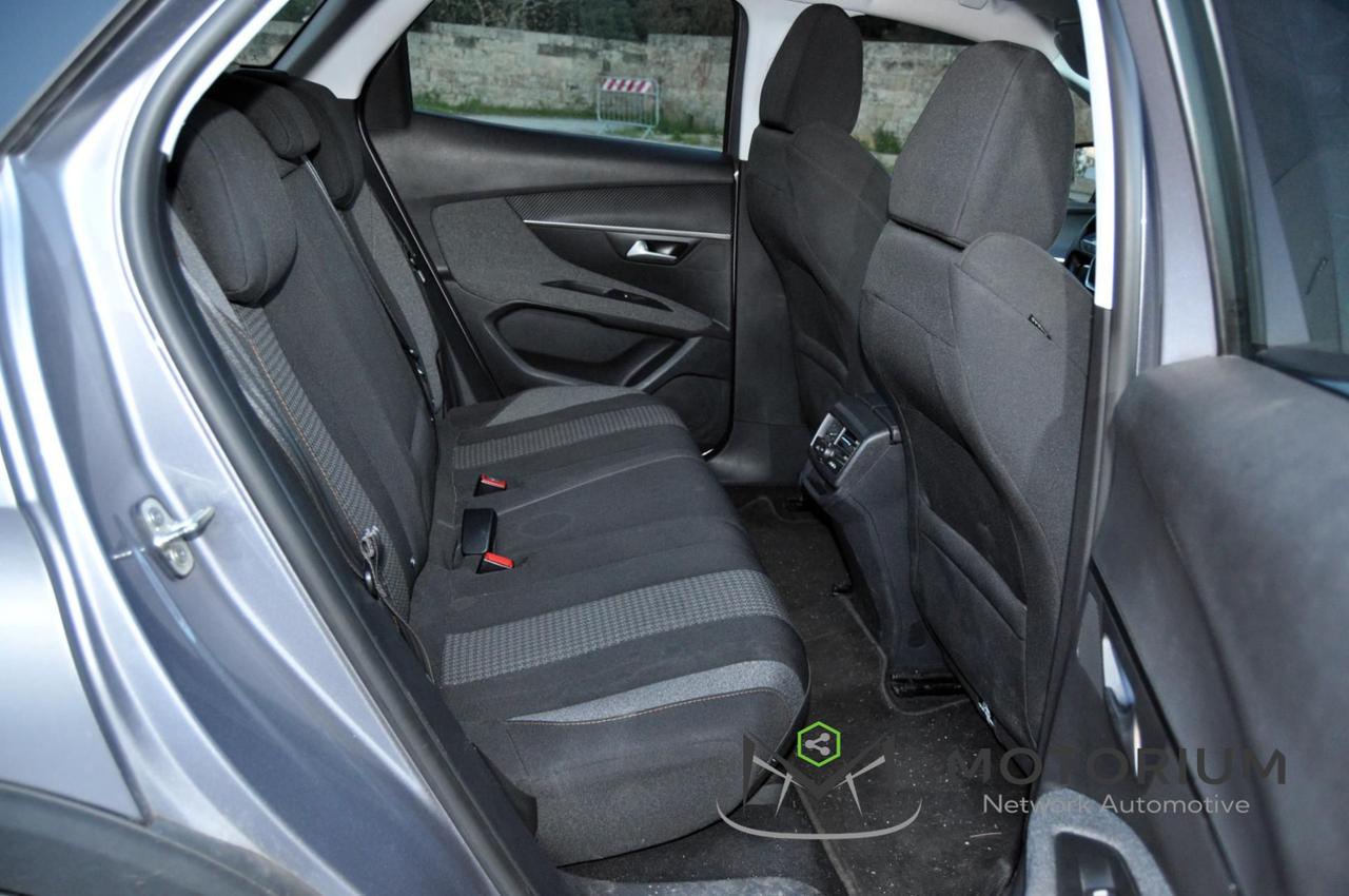 Peugeot 3008 3008 1.6 bluehdi Business s&s 120cv eat6