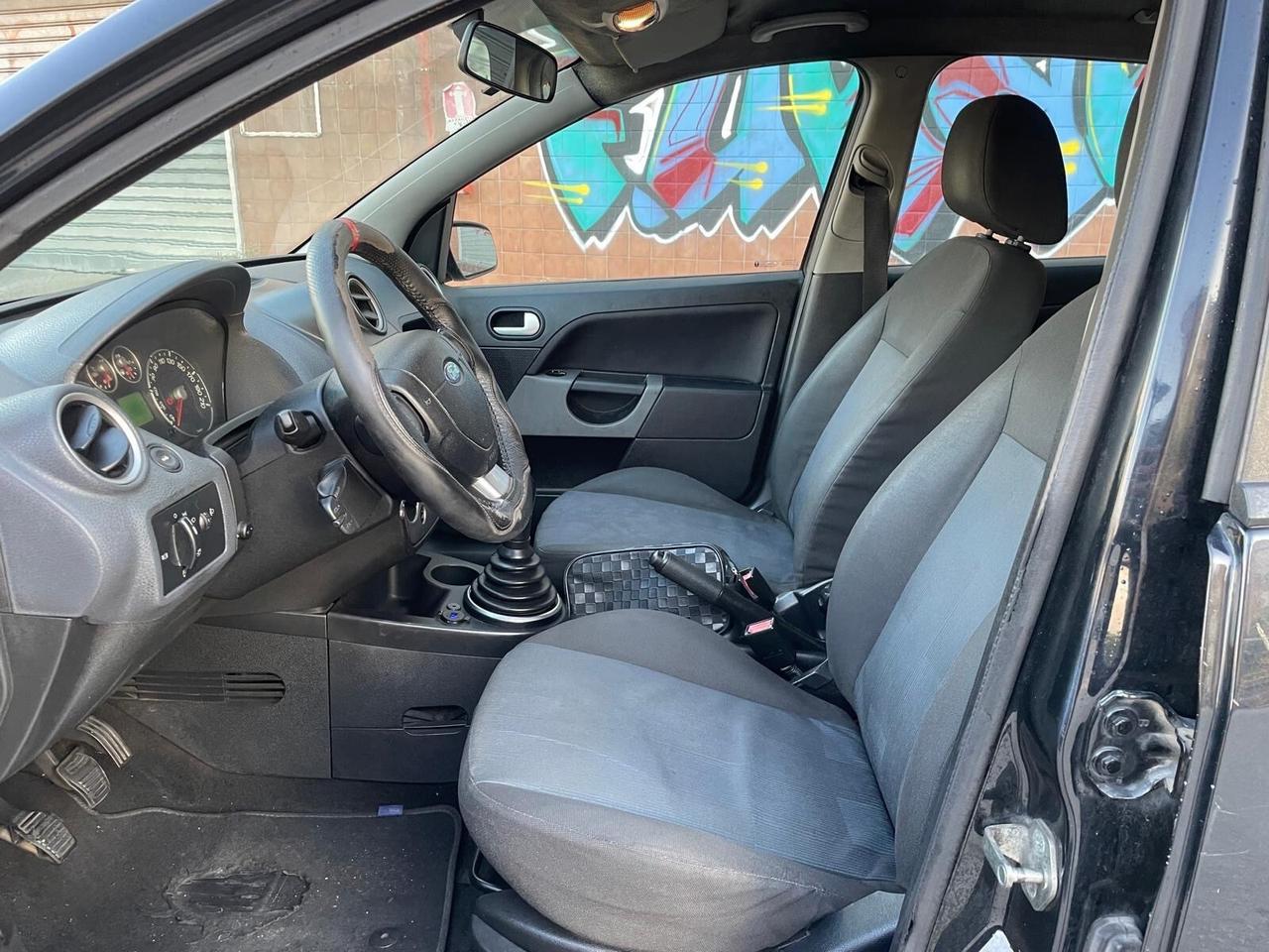 Ford Fiesta Restayling 1.4 TDCi 5p. Titanium SUPER Full