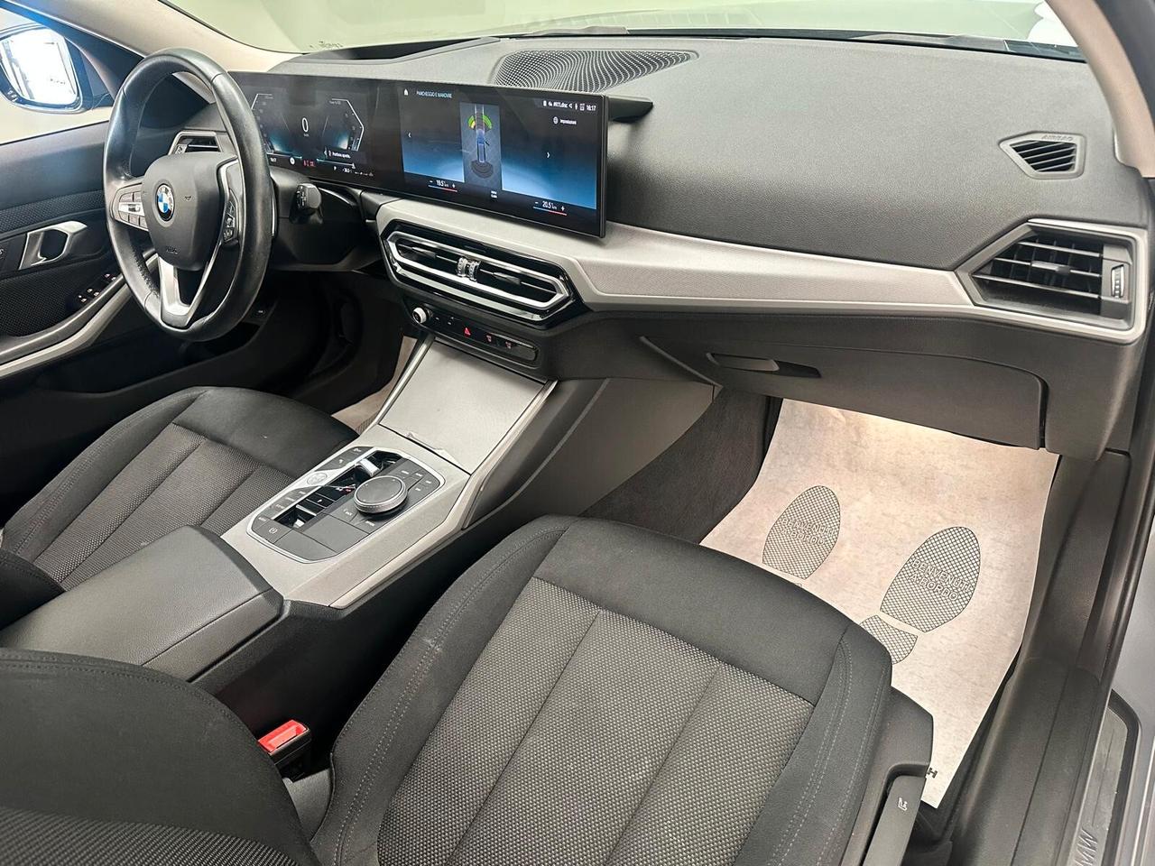 BMW 318 d Serie 3 Touring mhev 48V auto IVA ESPOSTA