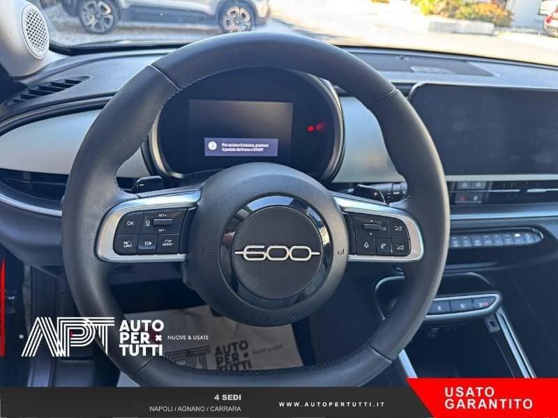 FIAT 600 600 1.2 hybrid La Prima 110cv auto